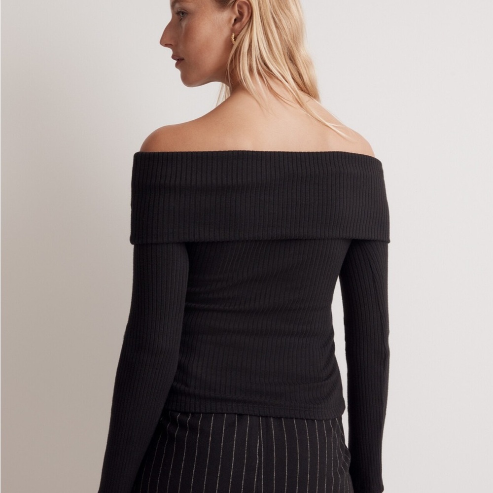 Black Off-Shoulder Ribbed Sweater - Picture 4 of 4